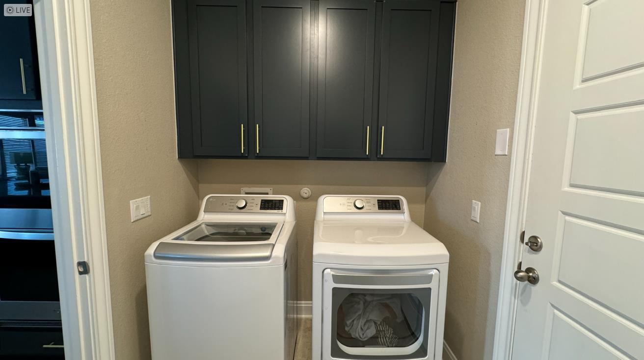 4600 Colmar Dr Interior 4