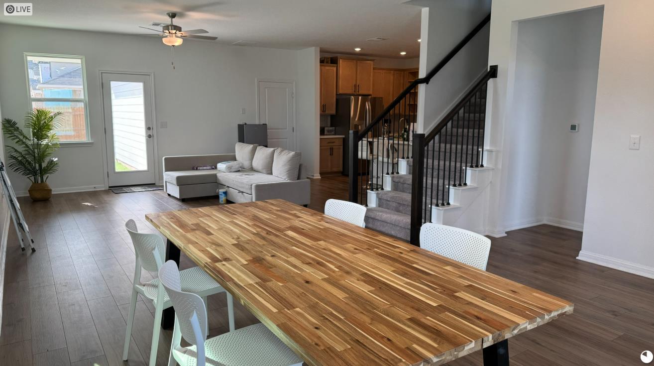 RBR interior common area and stairs